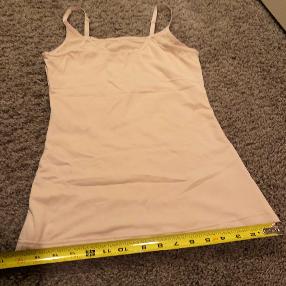 Form fitting cami - Picture 2 of 8